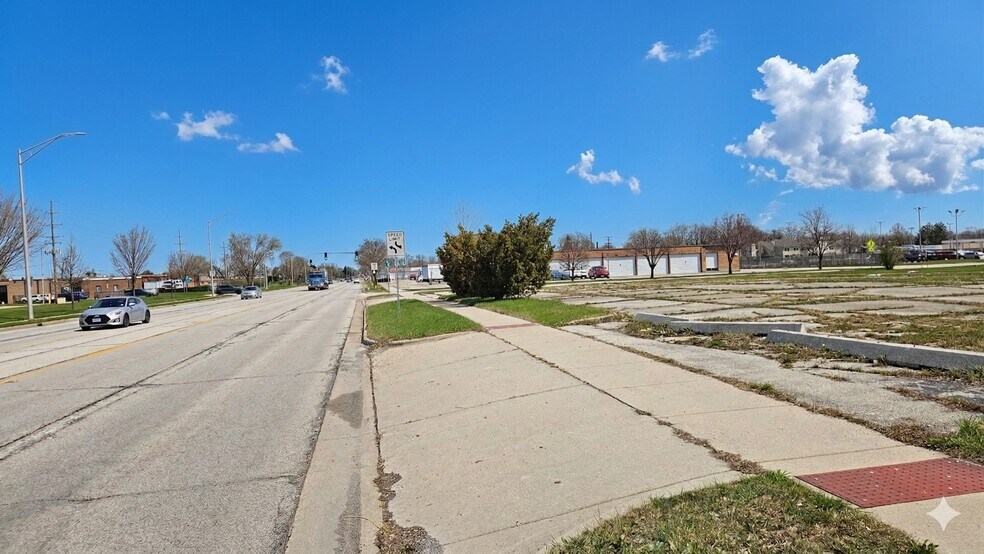 More Photos Of 525 S Addison Rd, Addison Land For Sale