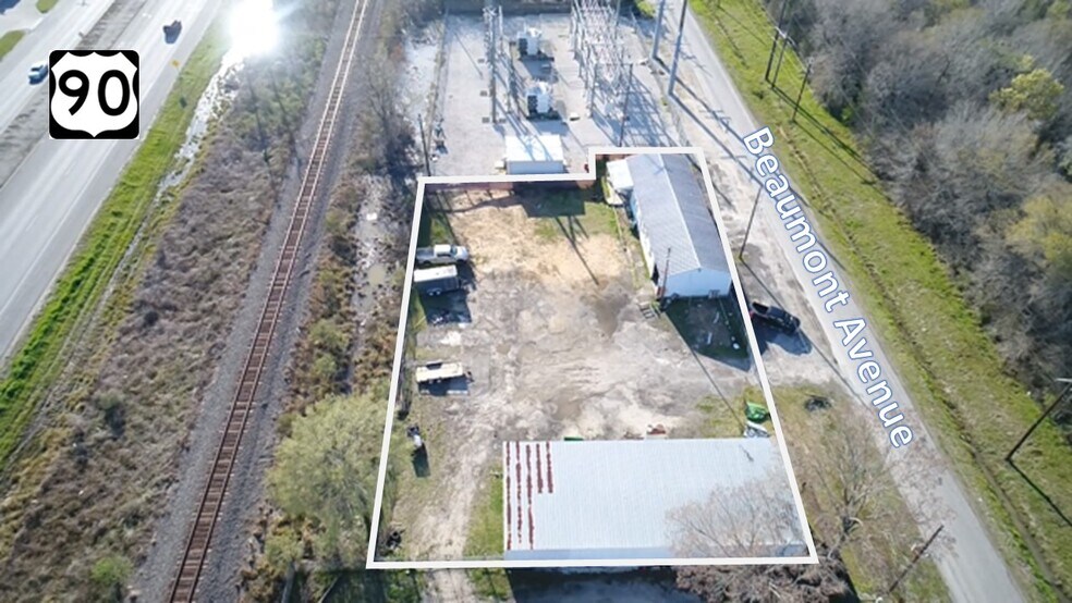 More Photos Of 3012 Beaumont, Liberty Warehouse For Sale