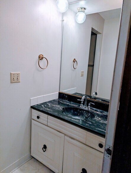 More Photos Of 823 Doran Dr, Boone Multifamily For Sale
