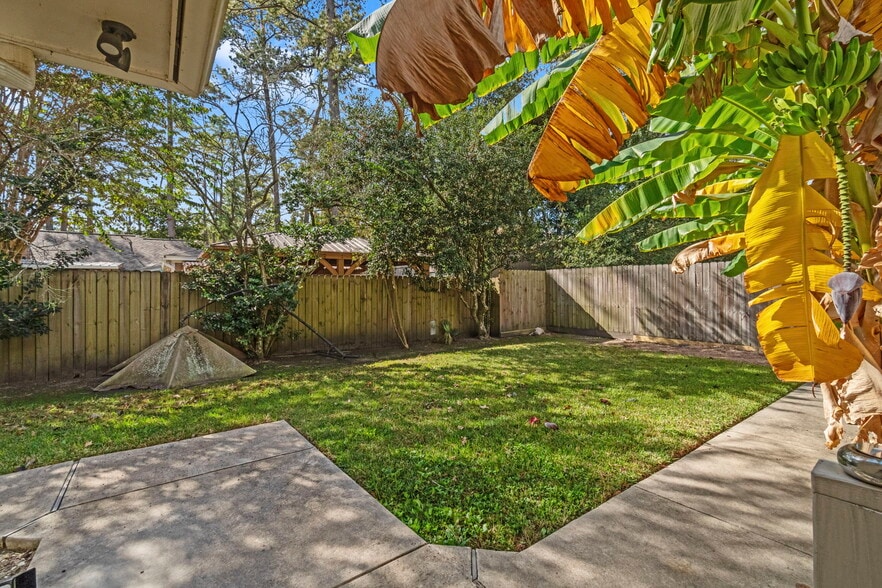 More Photos Of 1930 River Falls Dr, Kingwood Assisted Living For Sale