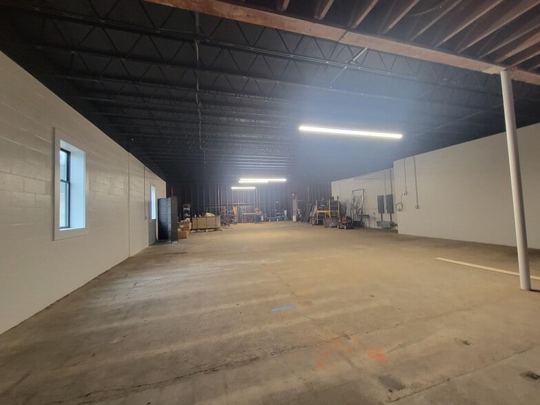 More Photos Of 100 Atlantic Ave, Ocean View Flex For Lease