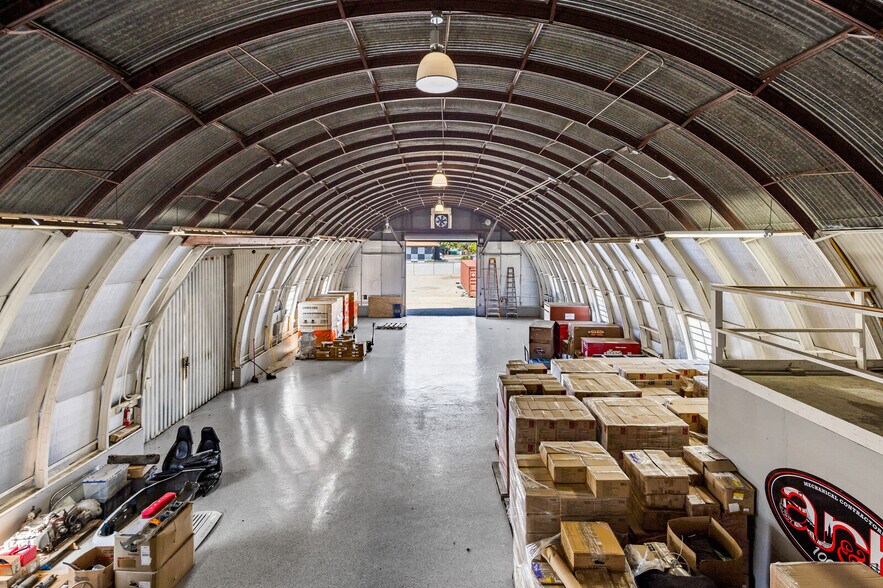 More Photos Of 65 Winslow St, Redwood City Warehouse For Sale