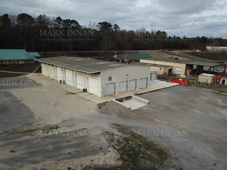 More Photos Of 2879 & 2881 Shannon Oxmoor Rd, Birmingham Warehouse For Sale