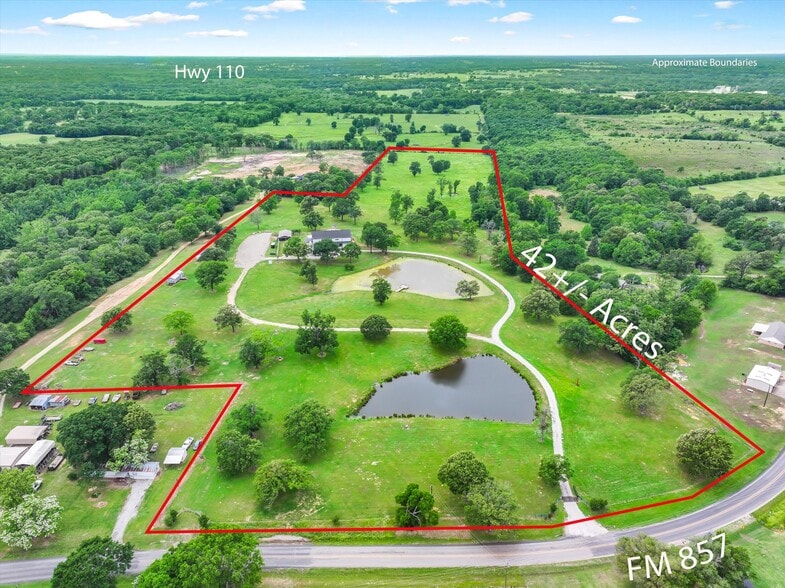 More Photos Of 1972 FM 857, Grand Saline Trailer Camper Park For Sale