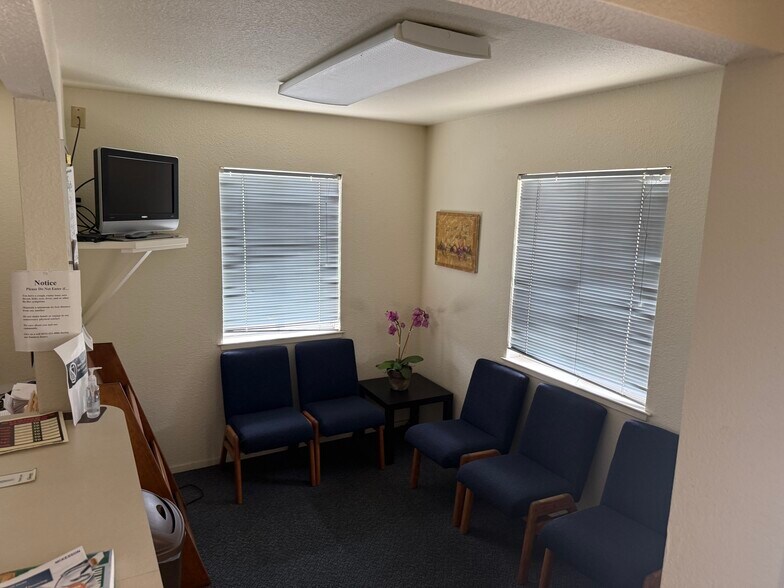 More Photos Of 47-51 E Romie Ln, Salinas Medical For Sale