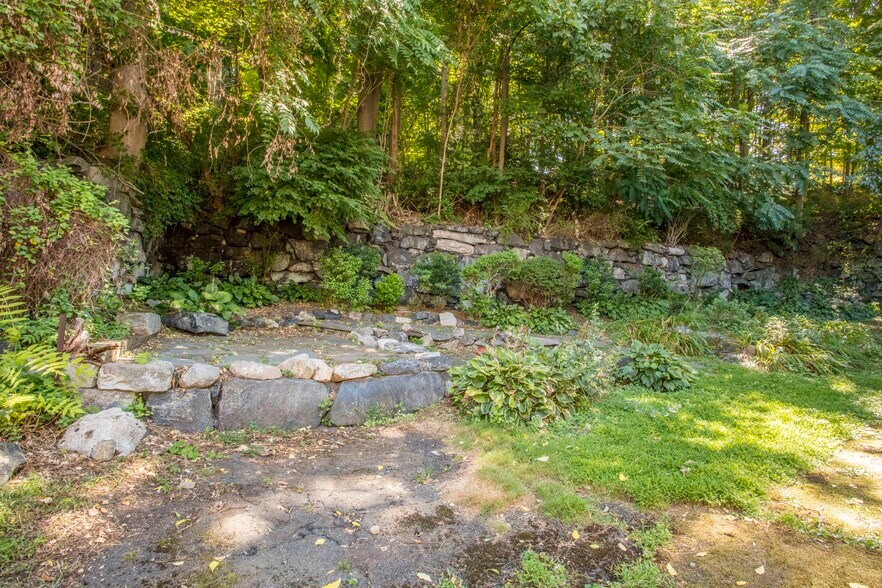 609 Route 22, Croton Falls, NY 10519 Religious Facility For Sale