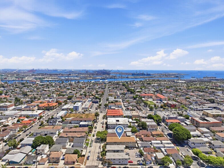 More Photos Of 579 W 14th St, San Pedro Apartments For Sale