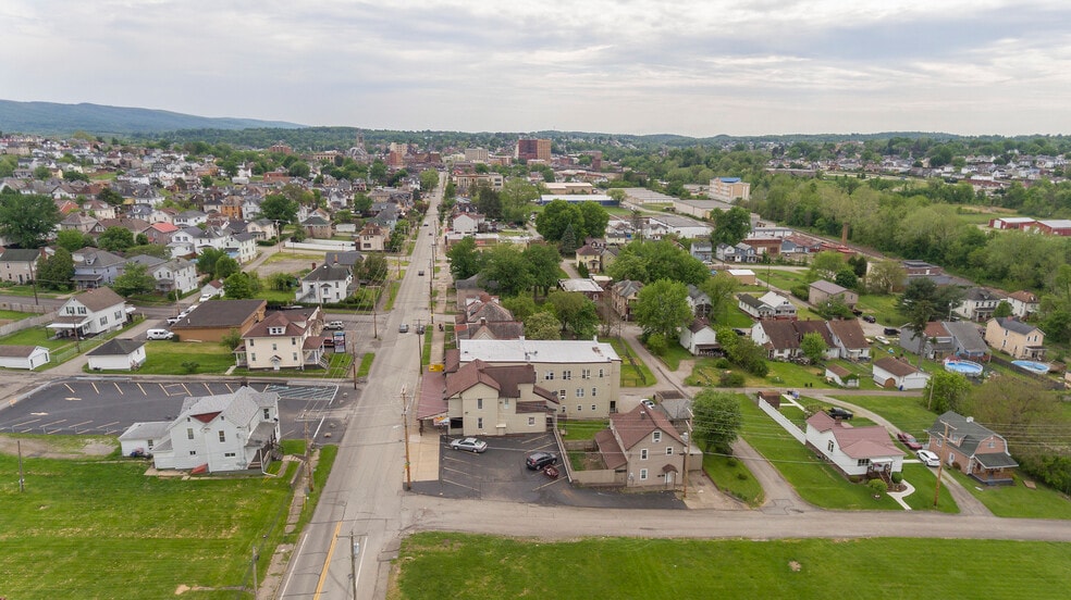 More Photos Of 277 N Gallatin Ave, Uniontown Apartments For Sale