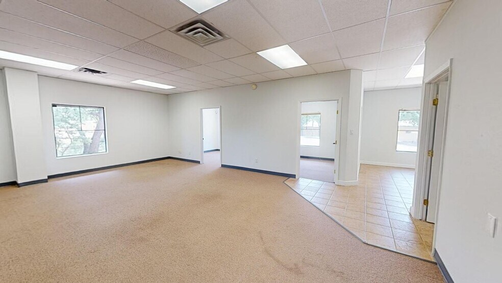 More Photos Of 4600 Spicewood Springs Rd, Austin Office For Sale