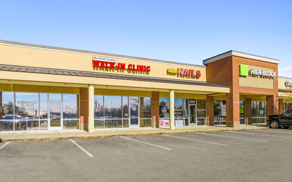 More Photos Of 2910 S Church St, Murfreesboro Freestanding For Lease