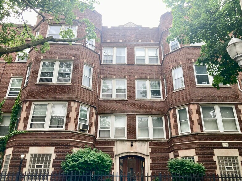 More Photos Of 8021 S Drexel Ave, Chicago Multifamily For Sale