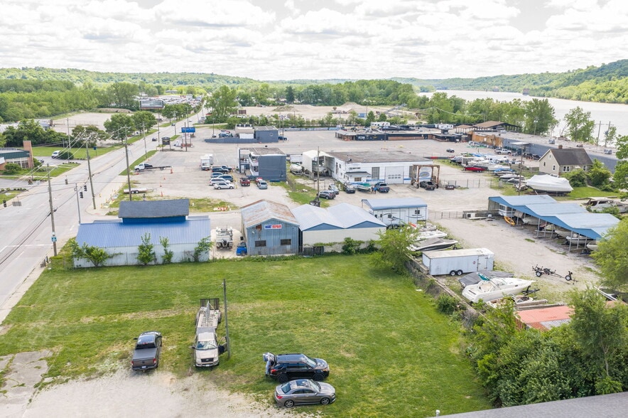 More Photos Of 4255 Kellogg Ave, Cincinnati Self Storage For Sale