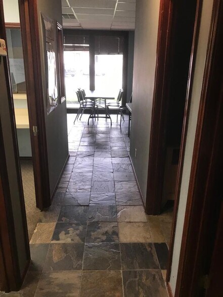 More Photos Of 7272 Wurzbach Rd, San Antonio Medical For Sale