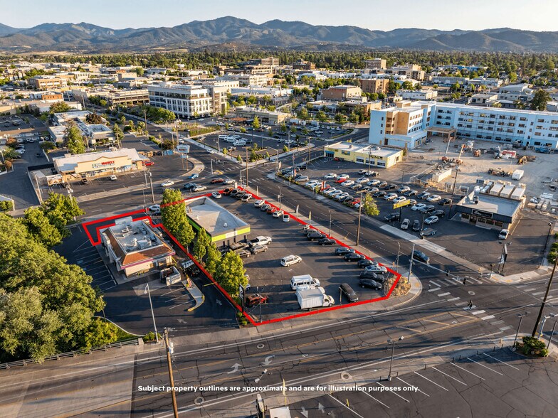 More Photos Of 348 N Riverside Ave, Medford Auto Repair For Lease