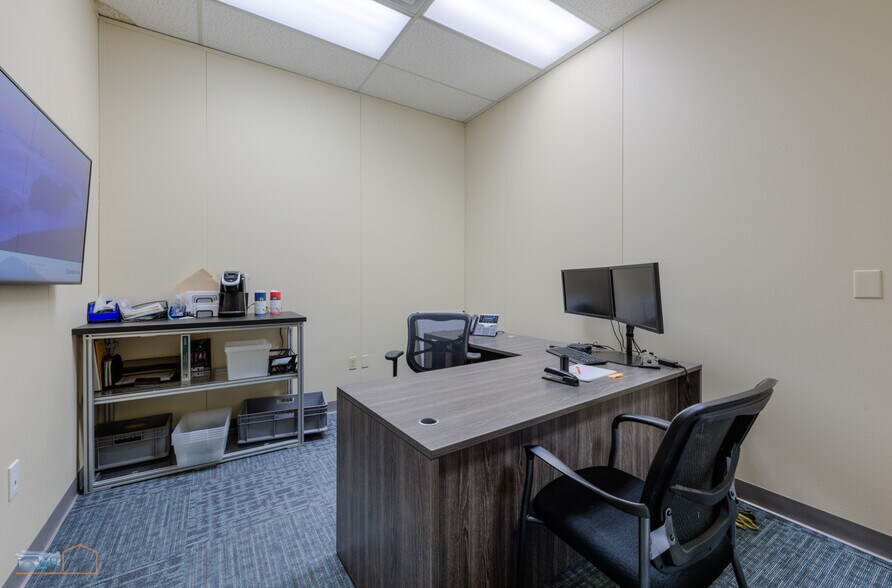 More Photos Of 1860 Lefthand Cir, Longmont Light Manufacturing For Lease