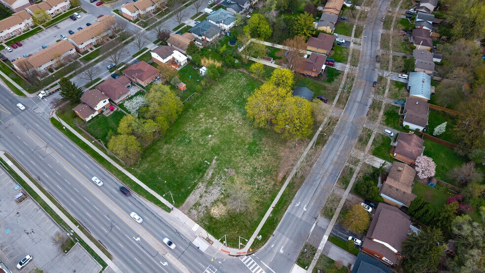 More Photos Of 180-186 Commissioners Rd W, London Land For Sale