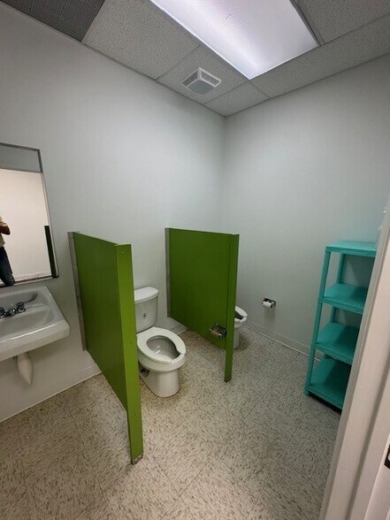 More Photos Of 11701 Hero Way W, Leander Schools For Lease