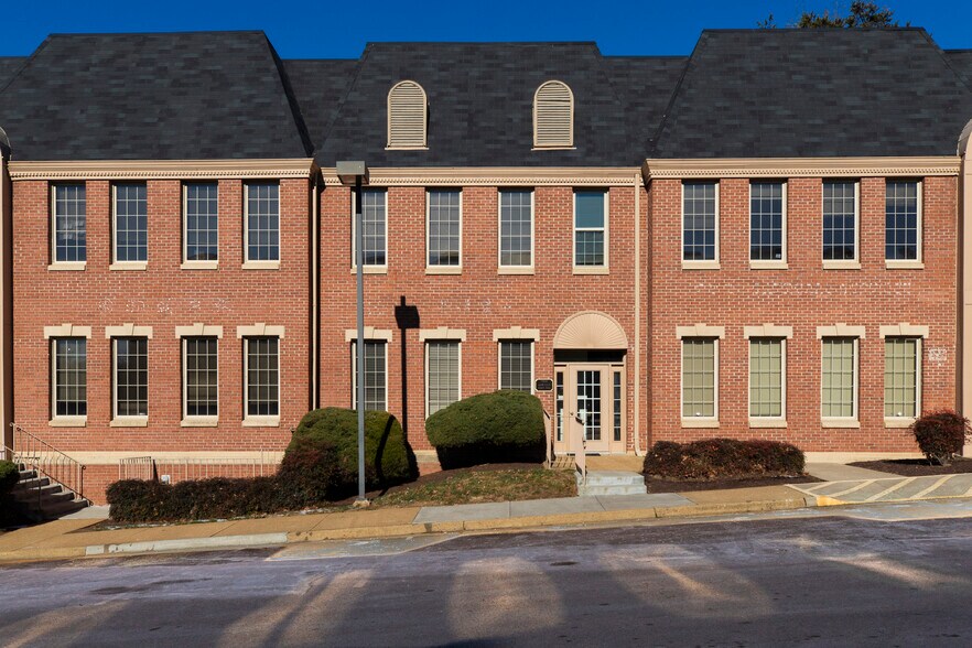 More Photos Of 7008 Little River Tpke, Annandale Medical For Sale