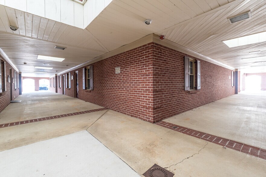 More Photos Of 301 S Main St, Doylestown Medical For Sale