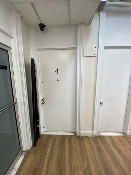 More Photos Of 370 E 149th St, Bronx Office For Lease