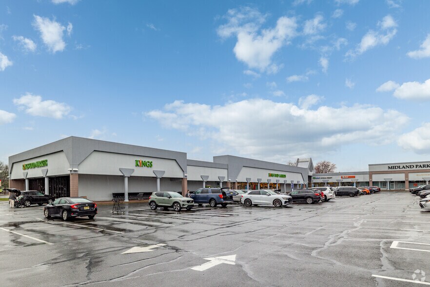 More Photos Of 85 Godwin Ave, Midland Park Unknown For Lease