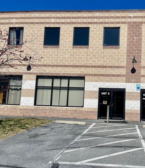 More Photos Of 5715 Industry Ln, Frederick Flex For Lease