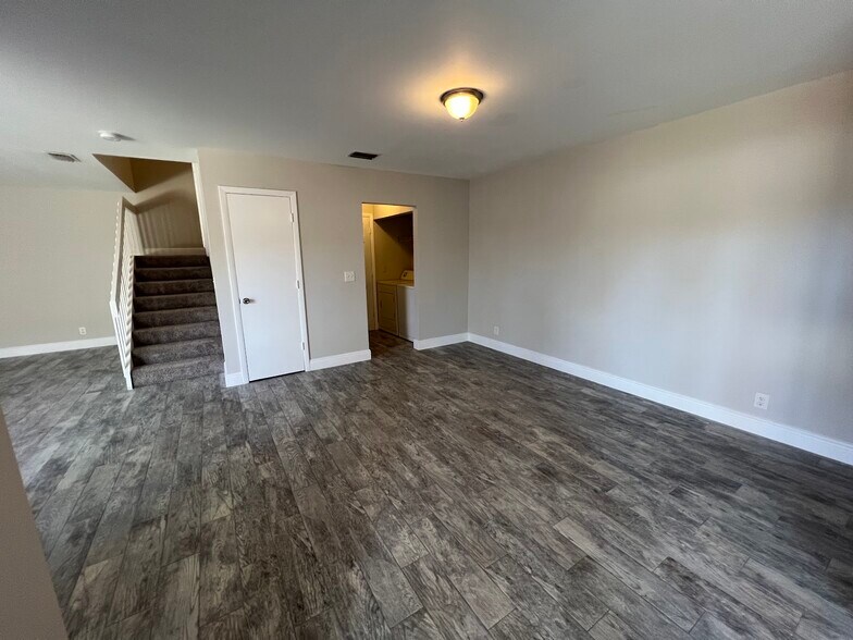 More Photos Of 1801 N Congress Ave, West Palm Beach Apartments For Sale