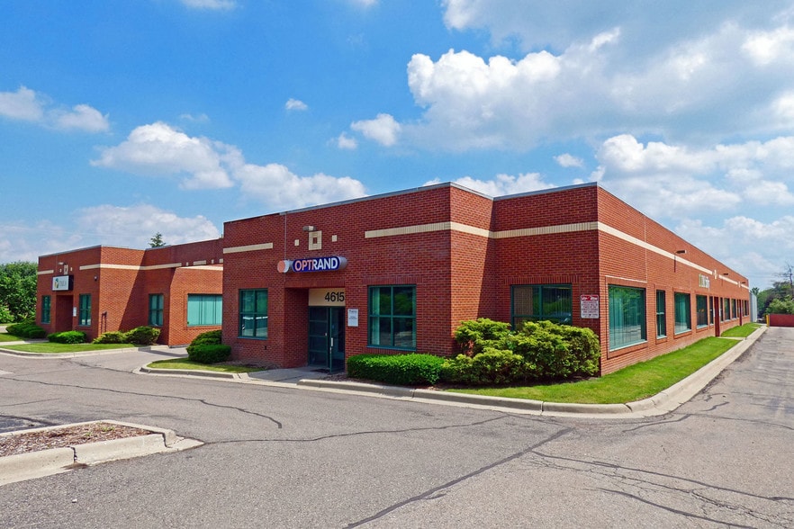 Primary Photo Of 46029-46155 Five Mile Rd, Plymouth Unknown For Lease