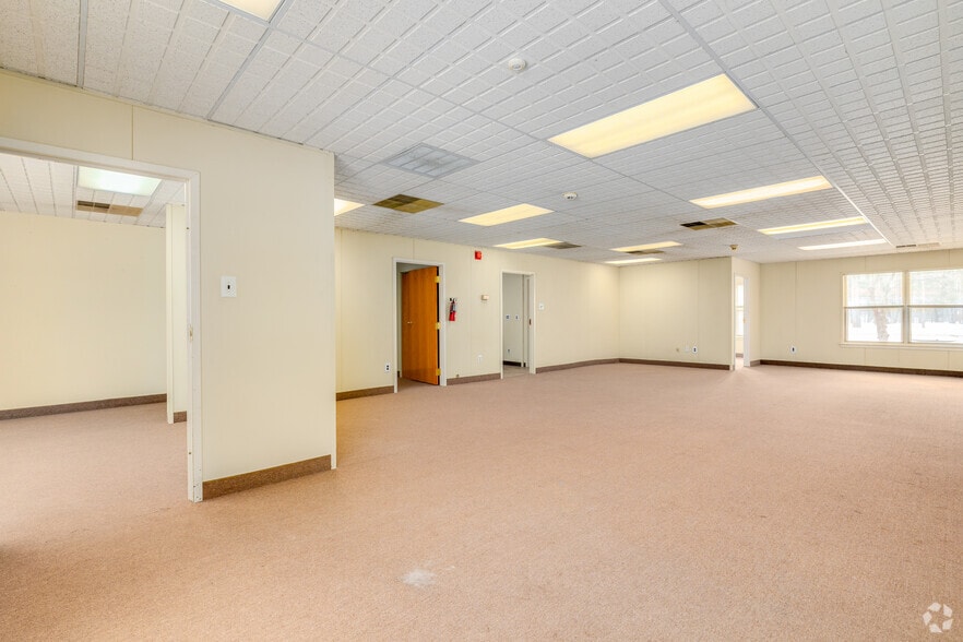 More Photos Of 100-1000 Birchfield Dr, Mount, Mount Laurel Unknown For Lease