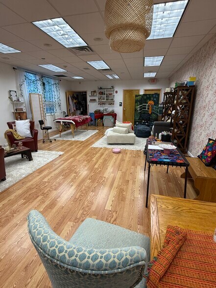 More Photos Of 1547 N 9th St, Stroudsburg Freestanding For Lease