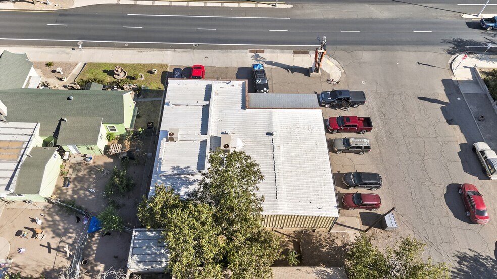 More Photos Of 400 W Pine St, Deming Storefront For Sale