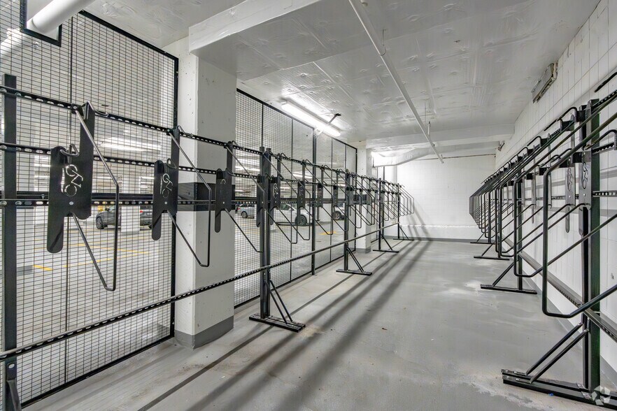 More Photos Of 1331 Pennsylvania Ave NW, Washington Office For Lease