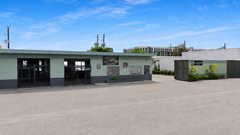 More Photos Of 724-732 NW 8th Ave ave, Fort Lauderdale Industrial For Sale