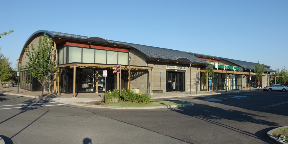 More Photos Of 425 SW Powerhouse Dr, Bend Unknown For Lease