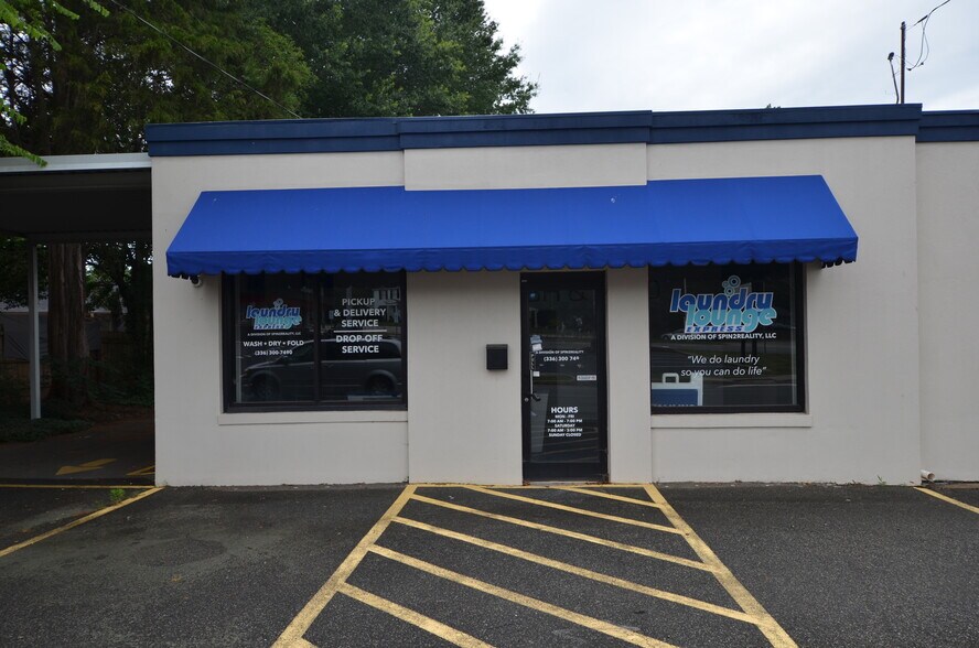 Primary Photo Of 520 Salem St, Lexington Freestanding For Lease