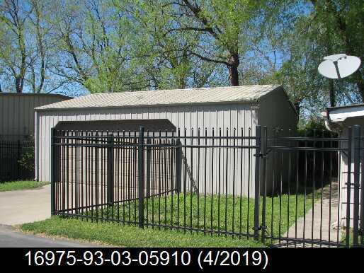 More Photos Of 34 N Lakewood Ave, Tulsa Unknown For Lease