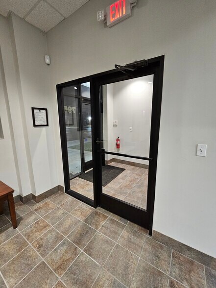 More Photos Of 7950-7994 N Lilley Rd, Canton Light Distribution For Sale