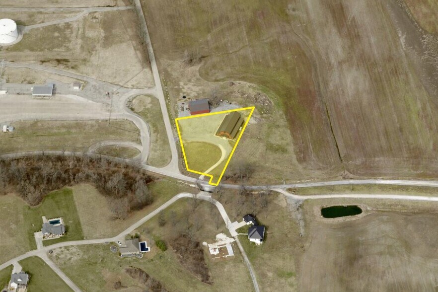 More Photos Of 11001 State Rte N, Scott City Specialty For Sale