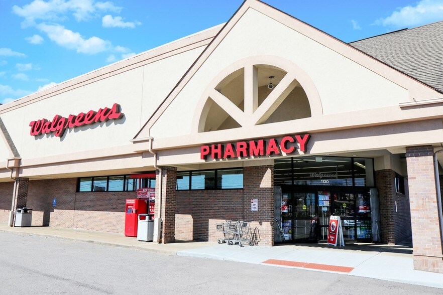 More Photos Of 1130 S Arlington St, Akron Drugstore For Lease