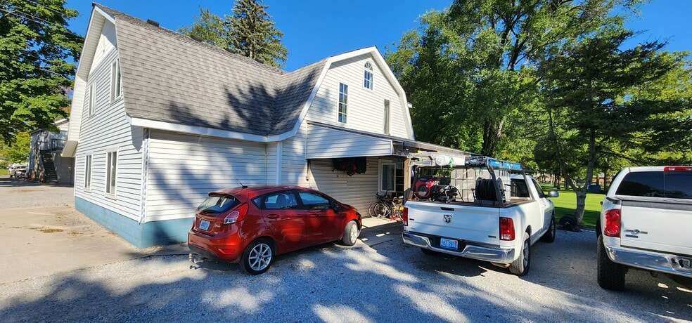 More Photos Of 70190 N Main St, Richmond Multifamily For Sale