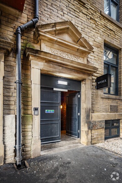 More Photos Of Cape St, Bradford Coworking Space