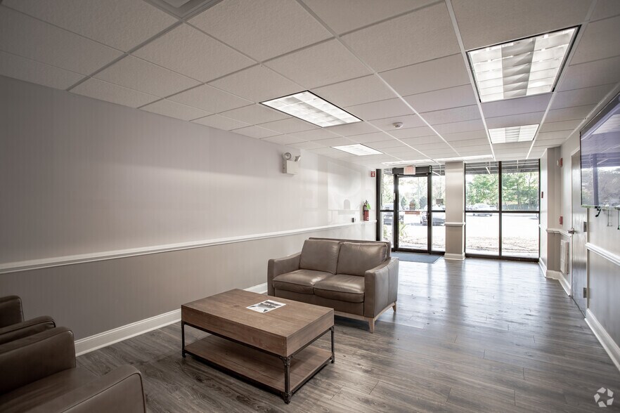 More Photos Of 1101 N Kings Hwy, Cherry Hill Unknown For Lease