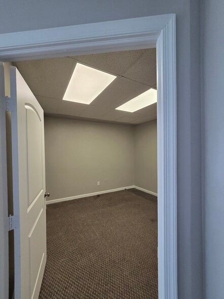 More Photos Of 8400 Bustleton Ave, Philadelphia Medical For Lease