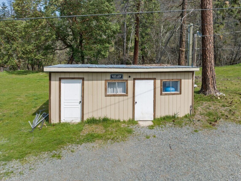 More Photos Of 11425 Upper Applegate Rd, Jacksonville Manufactured Housing Mobile Home Park For Sale