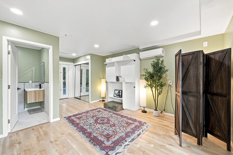 More Photos Of 11358 Creek Rd, Ojai Flex For Sale