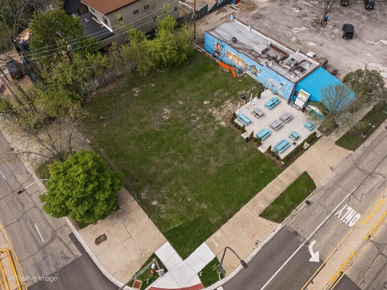 More Photos Of 2632 Gross Point Rd, Evanston Land For Sale