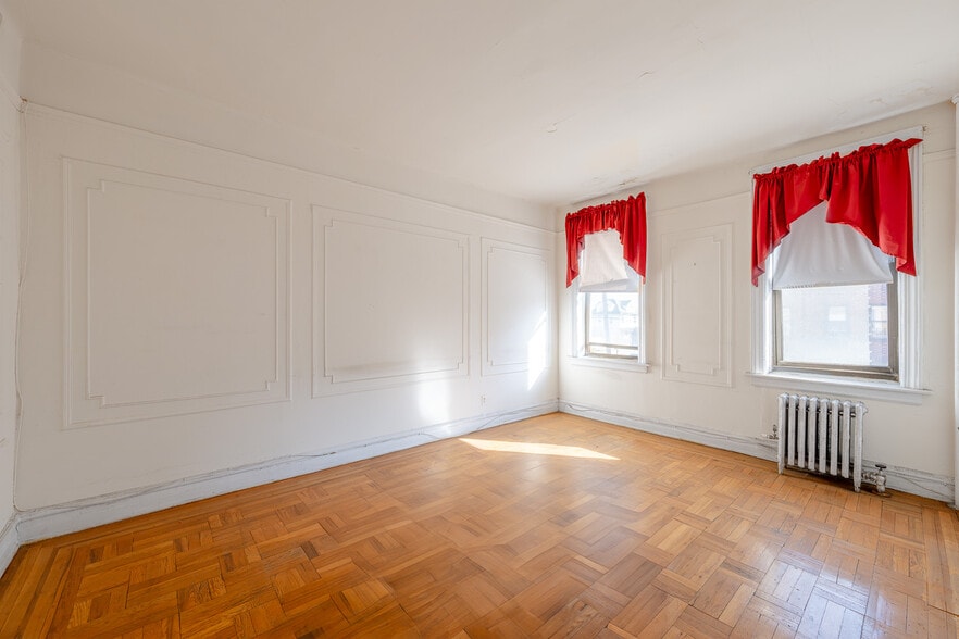 More Photos Of 118-16 91st Ave, Richmond Hill Apartments For Sale