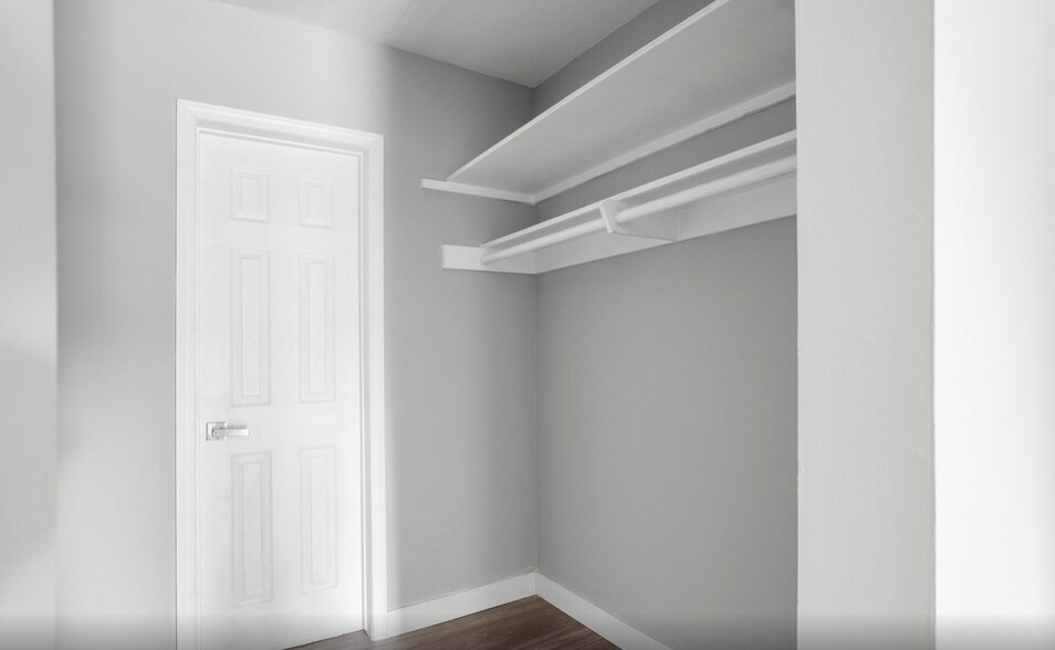 More Photos Of 919 S Prairie Ave, Inglewood Apartments For Sale