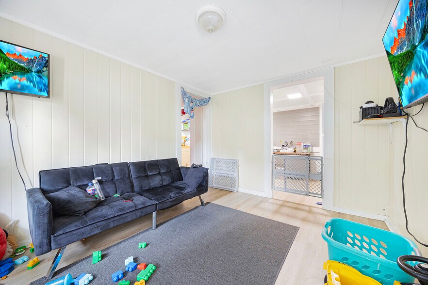 More Photos Of , Lake City Multifamily For Sale