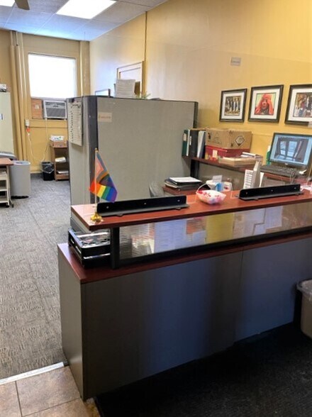 More Photos Of 121 N Fitzhugh St, Rochester Religious Facility For Lease